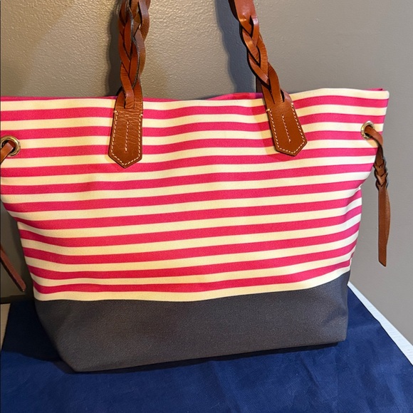 Dooney & Bourke Sullivan Shopper Tote Watermelon/Blue.With dust bag and charm - Picture 7 of 10